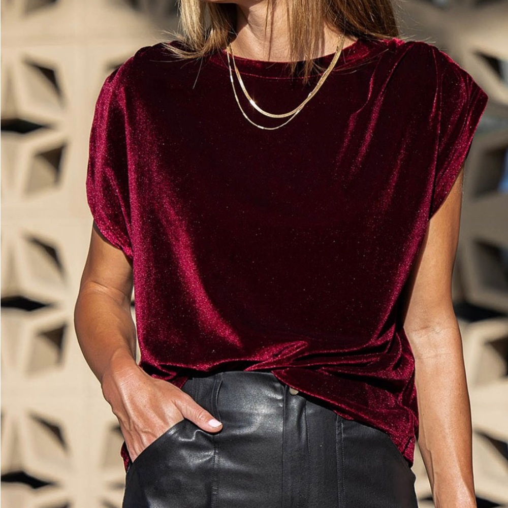 Wine tulip-sleeve crew neck top